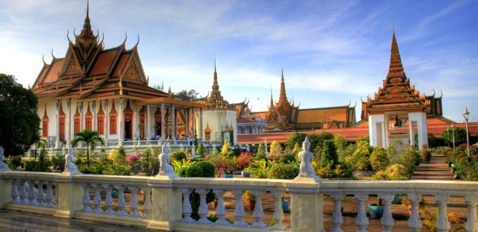 Королевский дворец.  Пномпень
